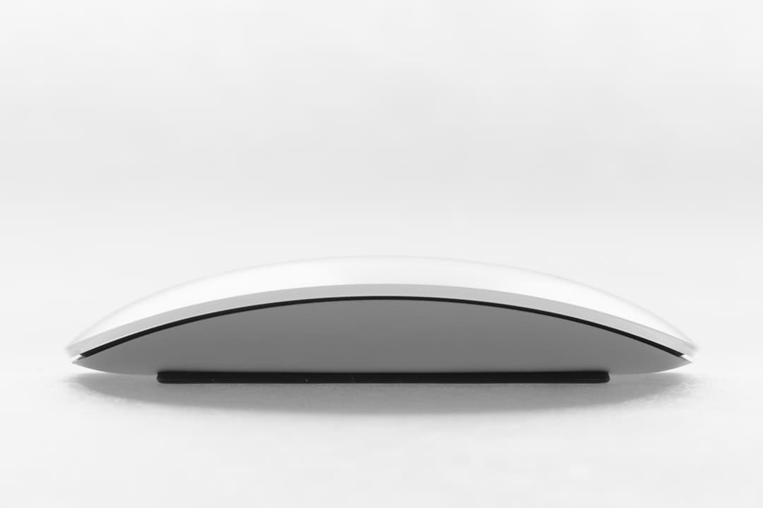 Custom cursor interaction on a website
